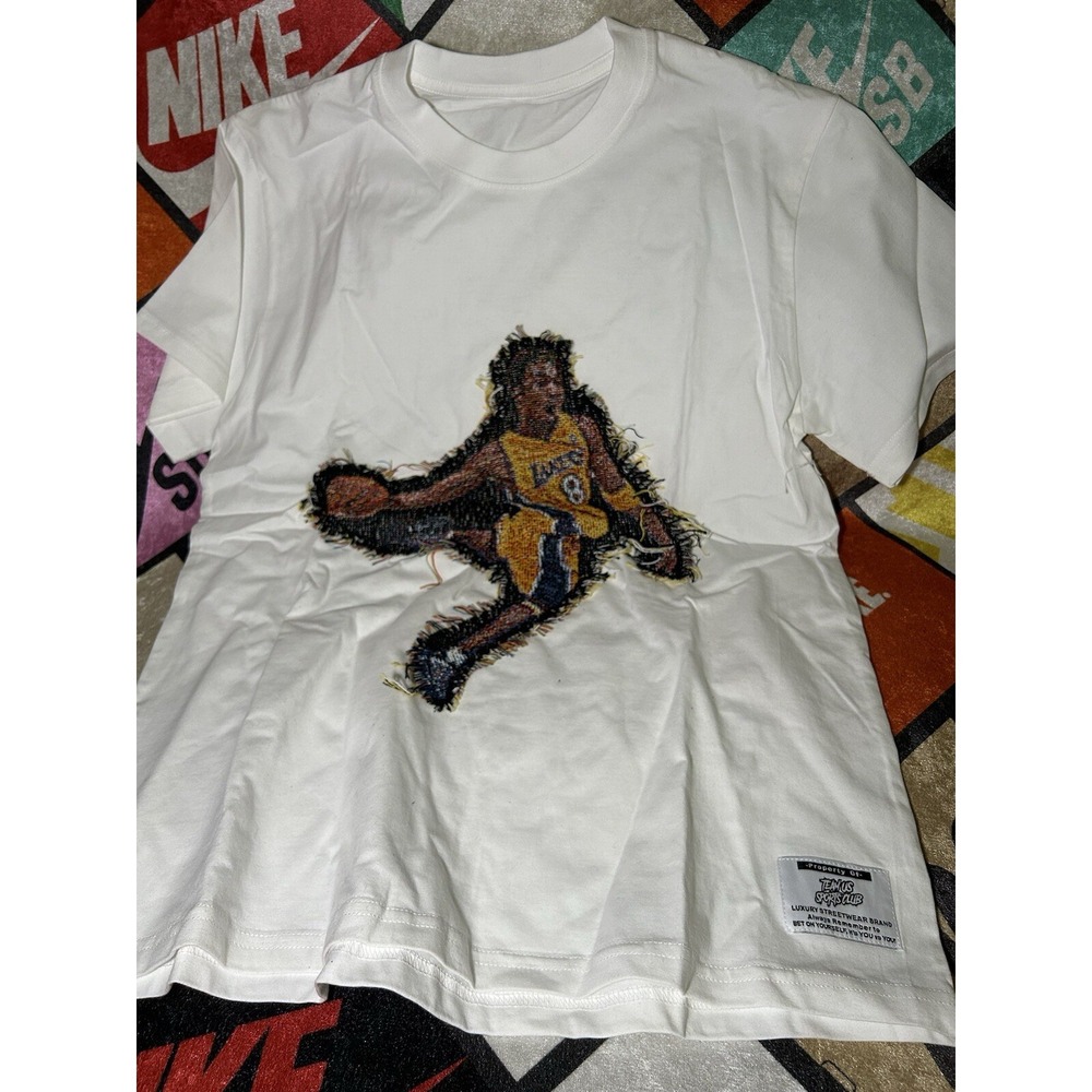 Team Us Sports Club Stitched Kobe Bryant Shirt Size Large (Runs a size small)